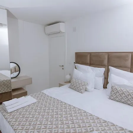 Adriatic Pearl 3 Trogir